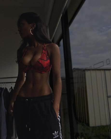 shreya naidoo sexy perfekte fotos