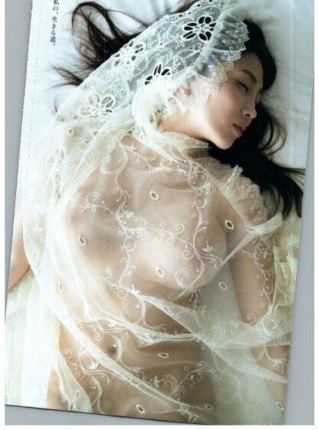 Tomomi Morisaki erwachsene schöne galerien