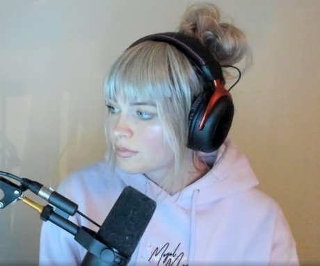 QTCinderella freie akt bild