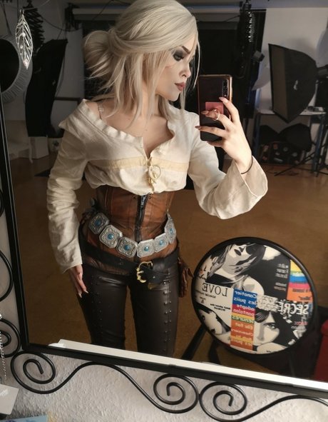 Sladkoslava pornostar erotische bild