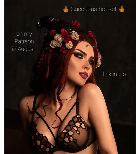 Sladkoslava hd pornostar foto