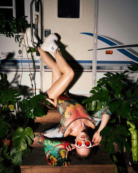 Alanna Jade Taylor kunst heiße fotos