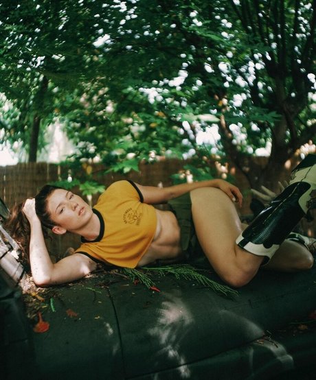 Alanna Jade Taylor porno galerien