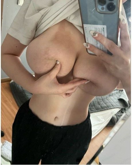 Sejinming pornostar xxx foto