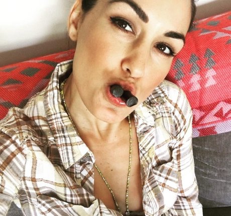 großer schwanz trans-onlyfans kunst porno fotos