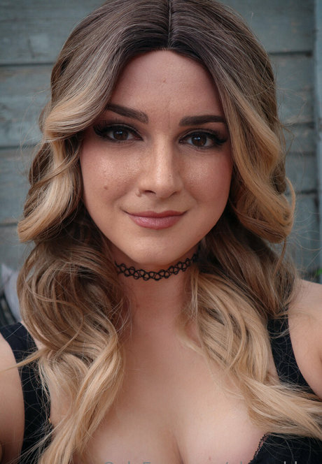 Ashley Barron kunst exklusive galerie