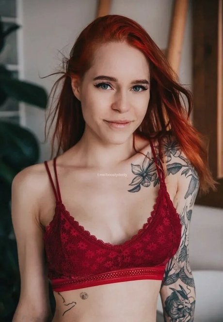 rothaarige gesichtsbehandlung onlyfans hübsche bilder