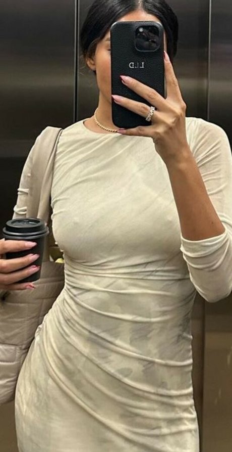 Bella Campos nacktheit perfekte bild