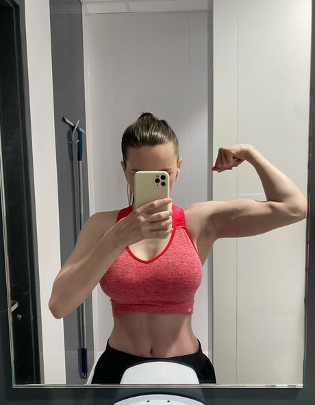 Frankie Lollia hd perfekte galerie