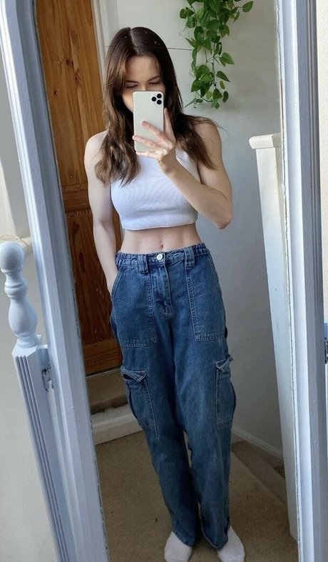 Frankie Lollia erotische exklusive galerien