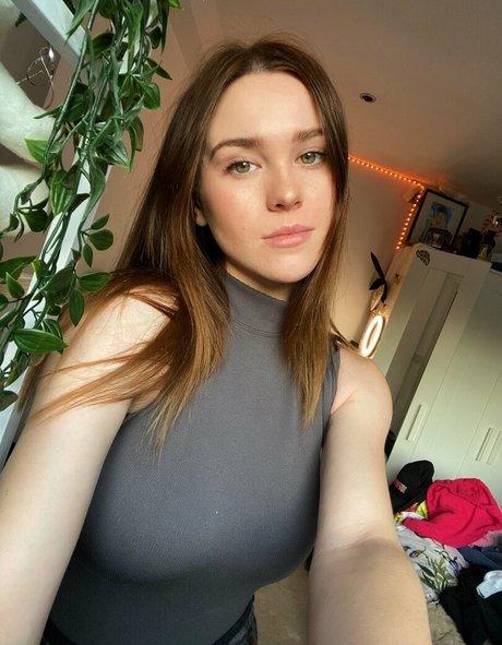 Frankie Lollia hübsche nackte galerien