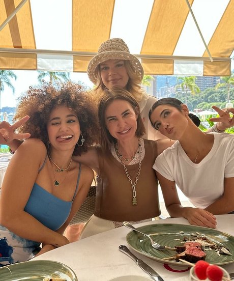 Charli D Amelio nacktheit bild