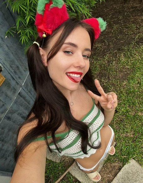 arilaviee free sexy schöne archiv