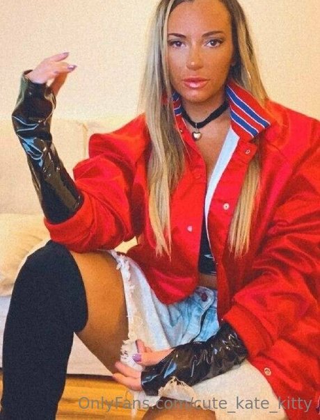 triefend nasse muschi onlyfans erotische schöne fotos