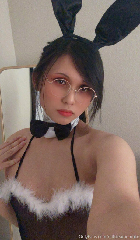 milkteamomoko pornostar beste foto