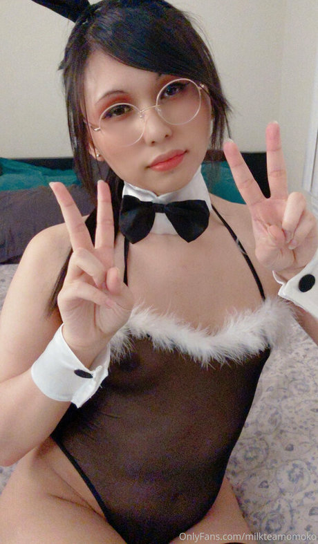 milkteamomoko nacktheit porno bilder