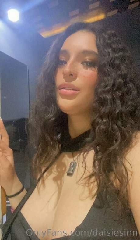 daisiesinn nacktheit nette fotos