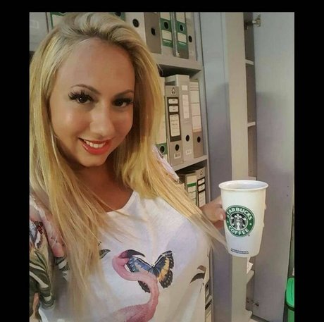 blonde maria hd archiv