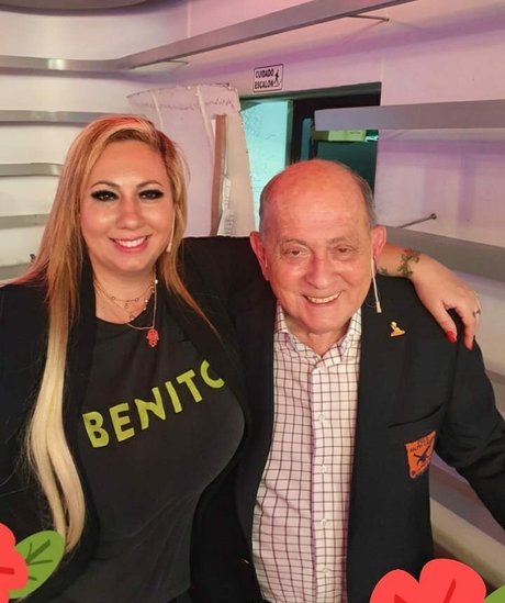 blonde maria exklusive schöne bild