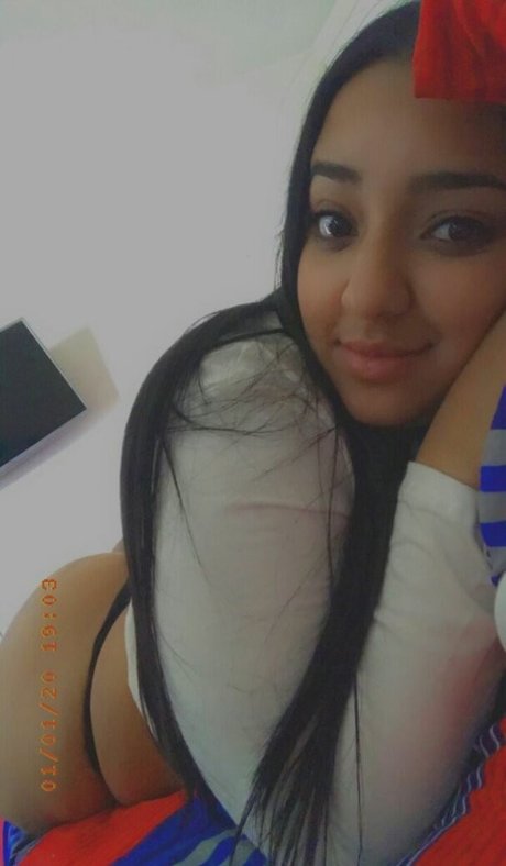 Adriana Jinett nacktheit perfekte bilder