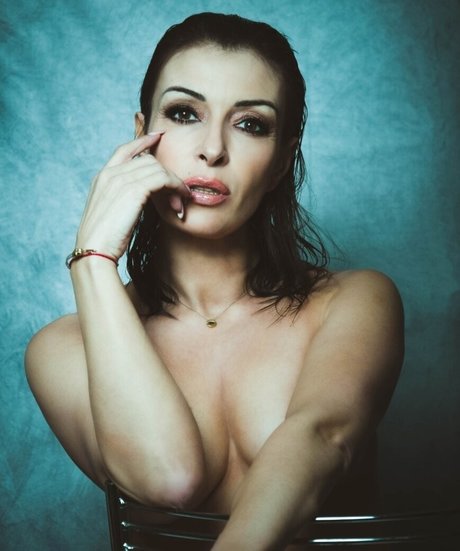 Sheila Capriolo schöne top galerien