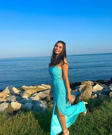 Nicole Fatone porno nackt bild