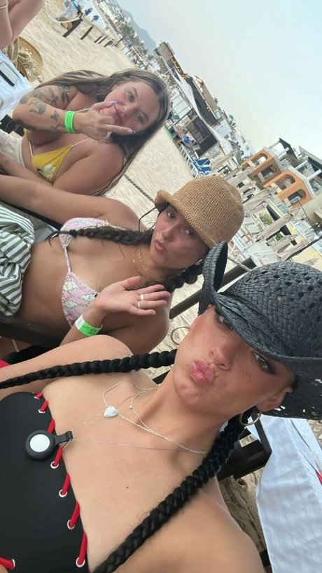 playmate-onlyfans erotische kostenlose galerien