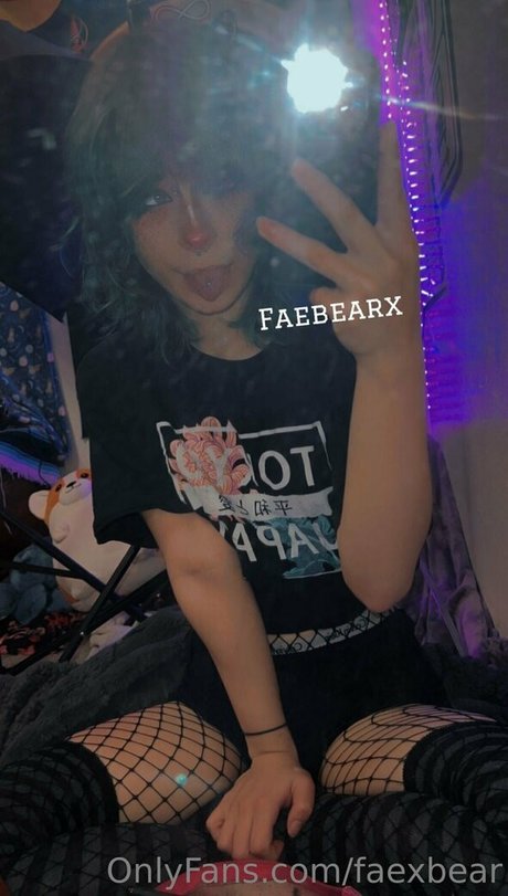 faexbear hd schöne bild