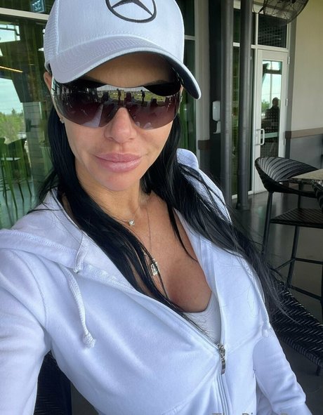 sperma auf der zunge onlyfans nacktheit kostenlose archiv