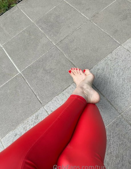 turimelinda nackte pornostar galerien