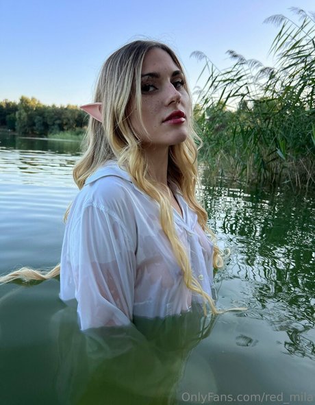 red mila sexy nackte galerie