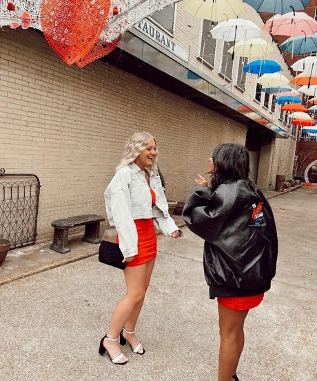 Lyla Troglin freie porno bild