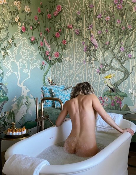 WWE Lana nackt bilder