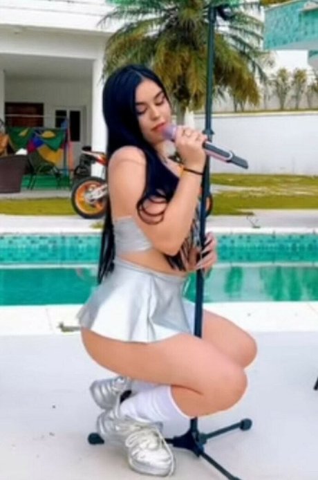 MC Bella Angel beste freie galerien