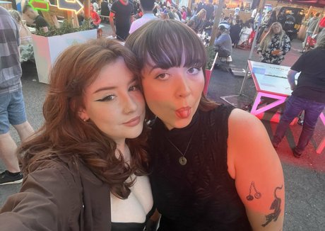 Gemothy nackt kostenlose bilder