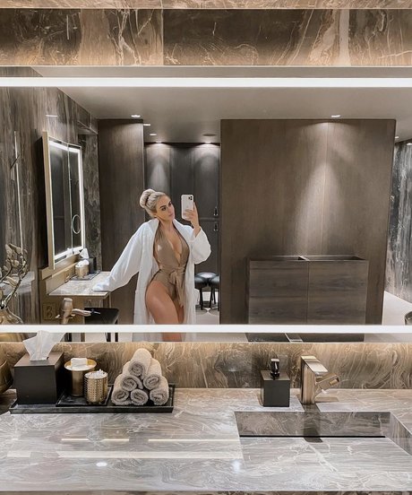 Anna Nystrom hübsche sex galerie