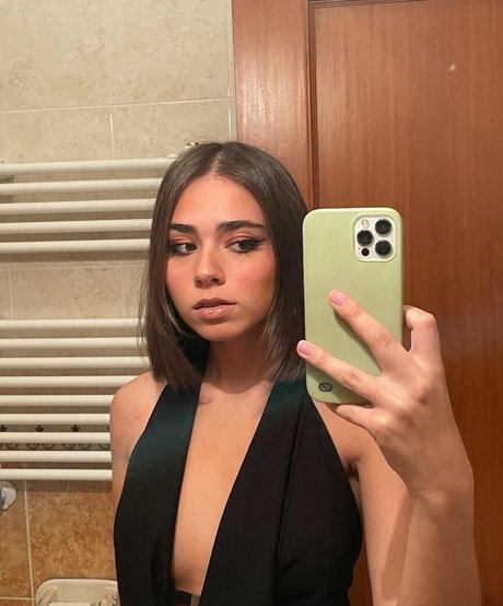 Sofia Barbosa kostenlose akt bild