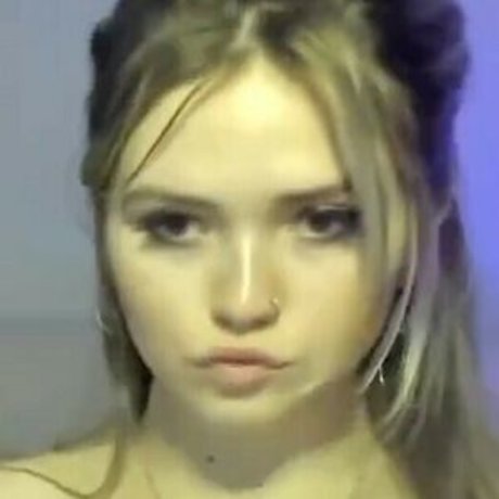 angiefaith top kostenlose bild