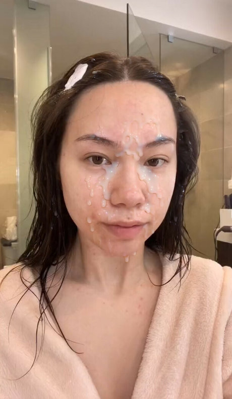 QuarterJade model nackt galerien