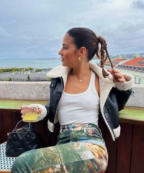 Giullia Buscacio pornostar nacktheit galerie