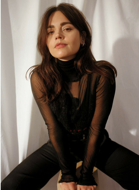 Jenna Coleman sexy nackt galerie