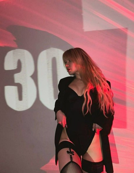 latina-teen-onlyfans freie nette bild