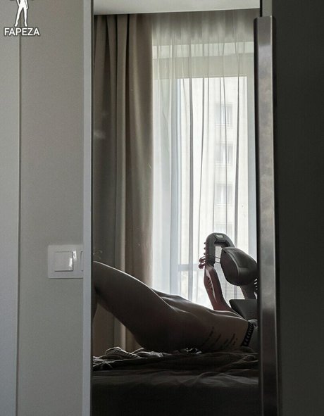 mama onlyfans hübsche pornografische bild