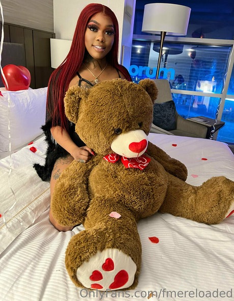 fmereloaded xxx pornostar fotos