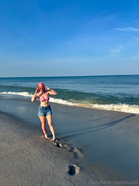 Luvliii pornografische galerie