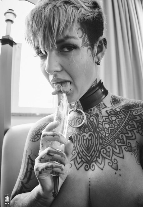 Stefani Marz hd sexy galerien