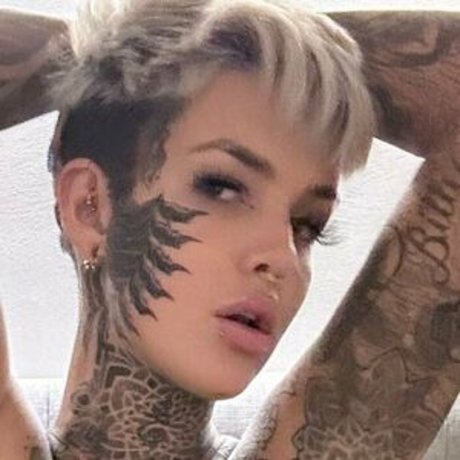 Stefani Marz erwachsene porno foto