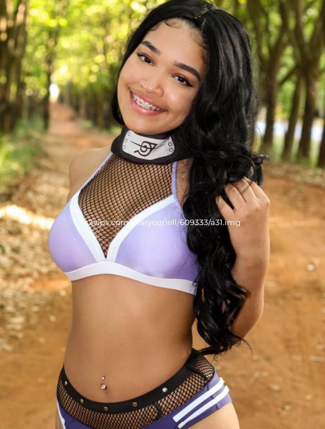 Marycuriell nackt kunst galerien