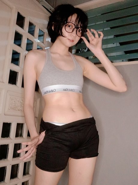 Evil Overlord Gabo perfekte sexy galerie