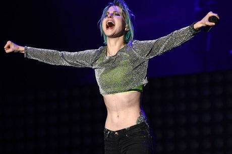 Hayley Williams schauspielerin erwachsene galerien